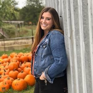 Meet your Posher, Megan